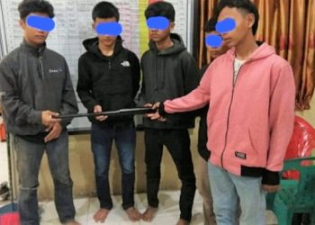 Lima remaja diduga anggota Geng Gladiator diamankan personil Polsek Kota Kisaran Polres Asahan. (Foto Ist)