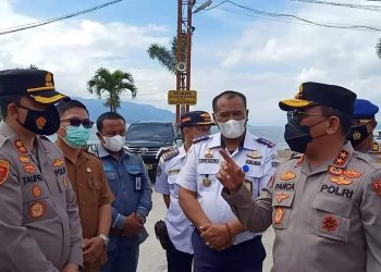 Kapolda Sumut, Irjen Pol RZ Panca Putra Simanjuntak Di Pelabuhan Ajibata. (Foto Ist)
