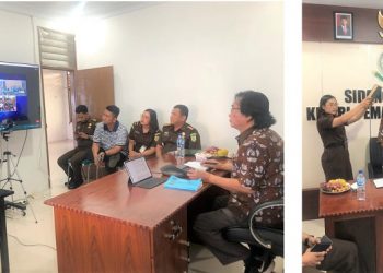 Saksi Ahli Effendi Saragih saat mengikuti Sidang Online yang disediakan Kejari Siantar dan turut disaksikan Kasi Intel Rendra Yoki Pardede SH, MH dan Kasi Pidum Edi Syahjuri Tarigan SH, MH 