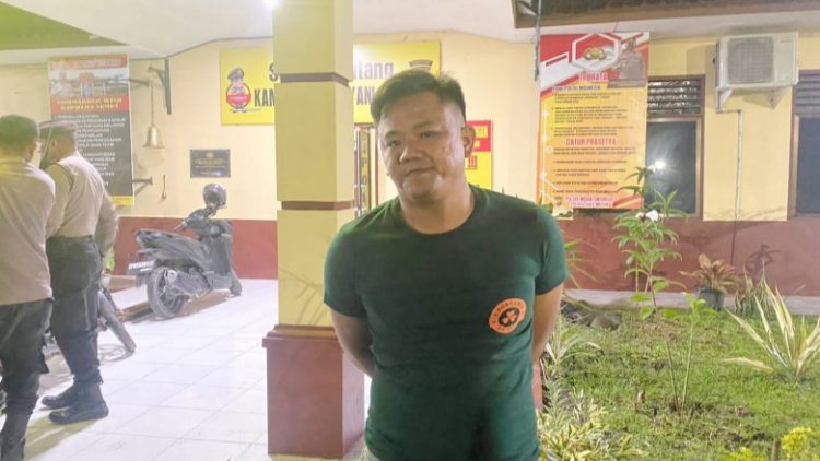 Pengedar Narkoba yang diamankan Tim PRC Samapta Polda Sumut. (Foto Ist)