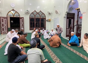 Personil Polres Tanjungbalai melaksanakan kegiatan Pembinaan Rohani dan Mental dengan metode pesantren kilat