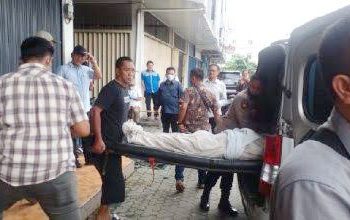 Jenazah ASN asal Aceh yang tewas diarea spa Jalan Kapt.Muslim/Jln.Setia Luhur , Medan Helvetia. (Foto Ist)