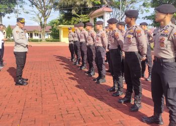 Kapolres Simalungun AKBP Ronald F.C Sipayung, S.H, S.I.K, M.H berikan Arahan Perintah Pimpinan (APP) kepada 20 Bintara Remaja (Baja)