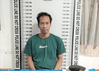 Pelaku Sadrahk Daeli G alias Candra dan barang bukti