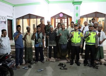 Kapolres Simalungun Pimpin Patroli Skala Besar Pastikan Sholat Tarawih Nyaman