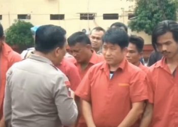 Kapolda Sumut, Irjen Pol RZ Panca Putra Simanjuntak " mengamuk " kepada Benny/Benni atau Benny Tiohari pengelola judi dan lapak narkoba di Ky Garden / Sky Garden Desa Namo Rube Julu, Kabupaten Deli Serdang. (Foto Ist)
