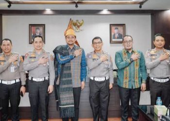 Wali Kota Medan Bobby Nasution didampingi Wakil Wali Kota H Aulia Rachman menerima kedatangan Dirkamsel Korlantas Polri Brigjen Pol Drs Ery Nursatari beserta jajaran di Balai Kota Medan. (Foto Ist)