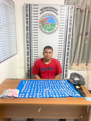 Pelaku Polman Pangaribuan dan barang bukti sudah diamankan di Ruangan Sat Narkoba Polre Siantar