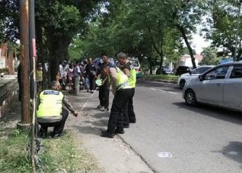 Polisi melakukan olah TKP Jalan AH Nasution setelah ditemukan dua mayat. (Foto Ist)