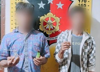 Kedua Pelaku, S dan AM beserta barang bukti