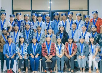 Ketum GMKI Jefri Edi Irawan Gultom photo bersama pengurus pusat GMKI