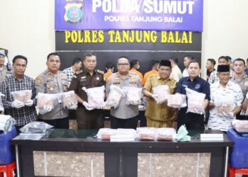Kapolres Tanjung Balai AKBP Ahmad Yusuf Afandi SIK, MM saat pimpin Press Release