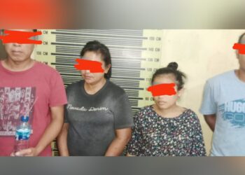 Dua pasangan bukan suami isteri yang ditangkap Polsek Barumun Polres Padang Lawas. (Foto Ist).