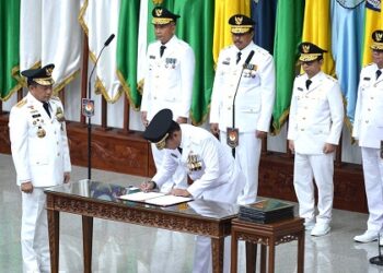 Mayjen TNI (Purn) Hassanudin resmi dilantik oleh Menteri Dalam Negeri Tito Karnavian sebagai Penjabat (Pj) Gubernur Sumatera Utara (Sumut).