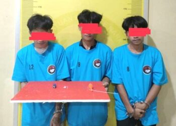 3 pria pemakai shab yang ditangkap Polres Asahan. (Foto Ist)