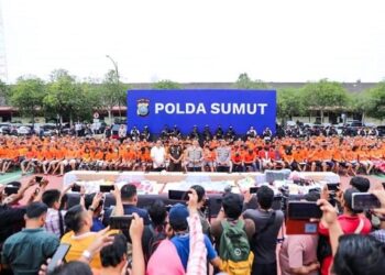 Kapolda Sumut Irjen Agung Setya saat paparan di Polda Sumut hasil tindak pidana narkoba. (Foto Ist)