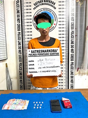 Pelaku EP dan barang bukti sudah diamankan di ruangan Sat Resnarkoba Polres Siantar