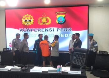 Kapolrestabes Medan, Kombes Pol Teddy Marbun saat paparan kasus curanmor. (Foto Ist)
