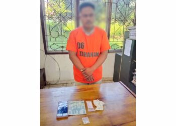 Pengedar shabu, J dan barang bukti sudah diamankan Sat Narkoba Polres Simalungun