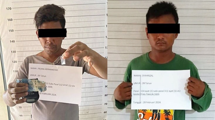 Dua tersangka pengedar narkoba jenis sabu ditangkap dalam penggerebekan di wilayah Sunggal. (Foto Ist)