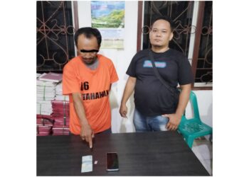Pelaku SB dan barang bukti