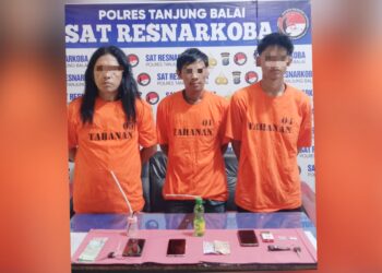 Bendar ekstasi dan kedua pengedar sudah diamankan Sat Resnarkoba Polres Tanjung Balai