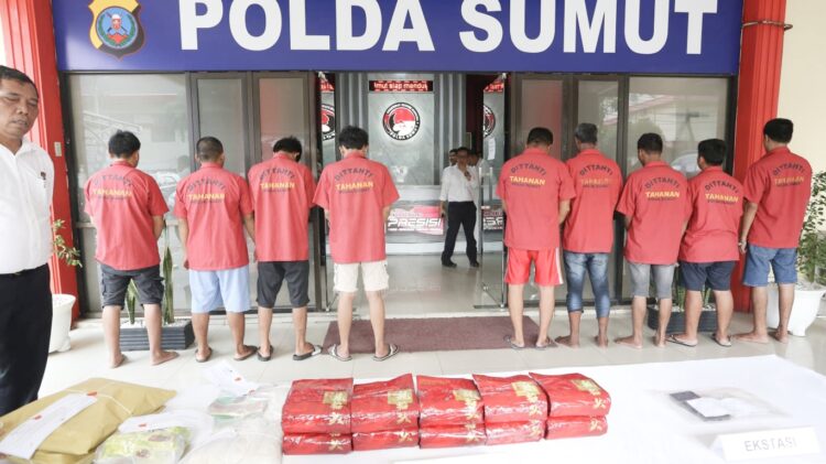 Pengedar Narkoba Jaringan Malaysia di Tangkap Polisi