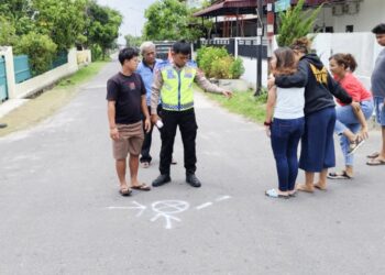 Personil Unit Gakkum Sat Lantas saat olah TKP