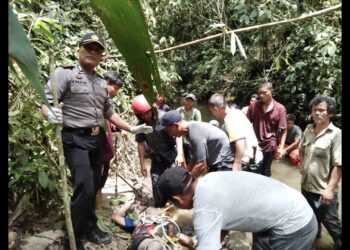 Jenajah Harapan Gultom saat di evakuasi dari TKP
