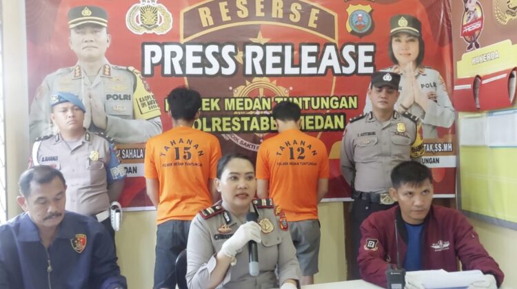 Kapolsek Medan Tuntungan, Iptu Christin Simanjuntak saat paparan curanmor. (Foto Ist)