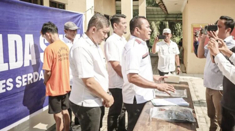 Petugas pengisi ATM yang ditangkap
