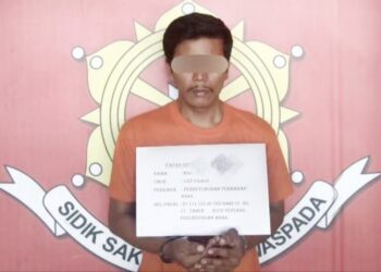 Pelaku HS yang melakukan tindakan cabul yang diringkus Polres Dairi setelah berkordinasi dengan Polsek Cililin Polres Cimahi. (Foto Ist)