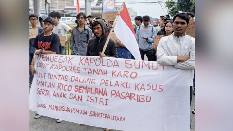 Geruduk Polda Sumut, Massa Mahasiswa Desak Usut Tuntas Kematian Rico ...