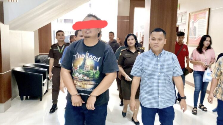 SFS Advokat yang masuk dalam daftar pencarian orang (DPO). (Foto Ist)
