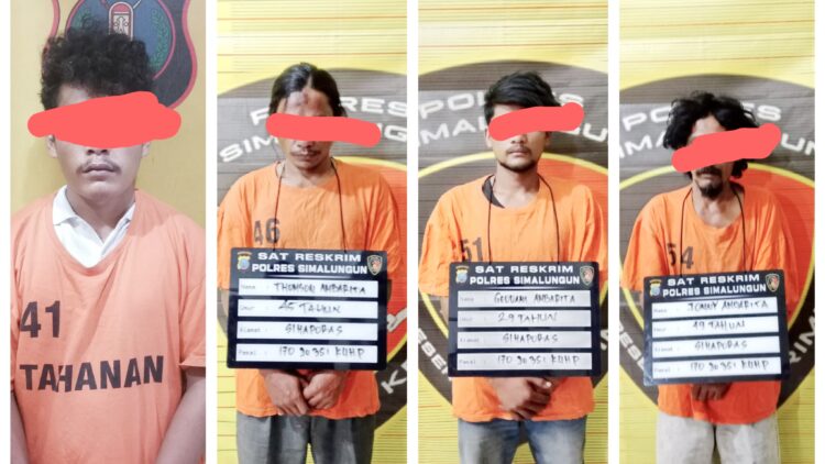 Ke empat tersangka yang sudah ditahani