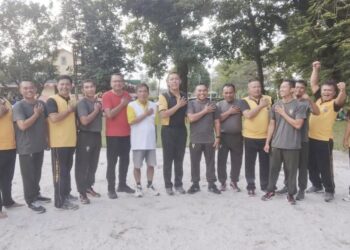 Kapolsek Tanah Jawa Gelar Pertandingan Bola Voli Meriahkan HUT RI ke-79