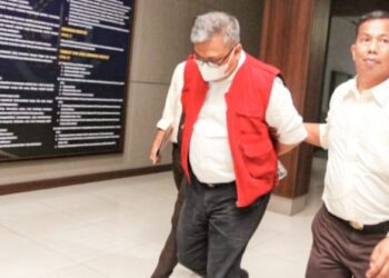 tersangka dugaan tindak pidana korupsi pemberian fasilitas kredit kepada PT Prima Jaya Lestari Utama (PJLU) oleh Bank Negara Indonesia (BNI) Cabang Medan senilai Rp 65 miliar. (Foto Ist)