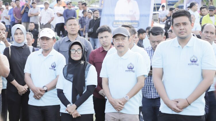 dr Susanti Hadiri Pembukaan Turnamen Sepakbola Korpri 2024 Antar Kabupaten/Kota Se-Sumut di Samosir