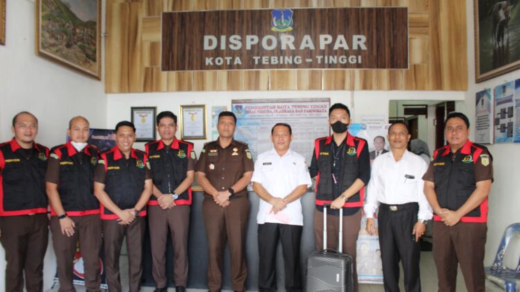 Kejari Tebing Tinggi Geledah Kantor Disporabudpar
