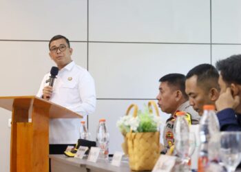 Kadishub Sumut, Dr. Agustinus Panjaitan, yang juga menjabat sebagai Pjs Bupati Toba