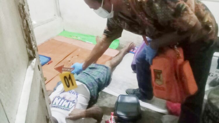 Jenajah Pardamean Siregar saat masih di TKP