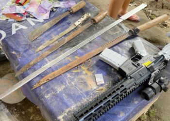 Barang bukti yang ditemukan saat polisi menggerebek Gang Pantai, Medan Sunggal dan Gang Warisan 2, Medan Helvetia. (Foto Ist)