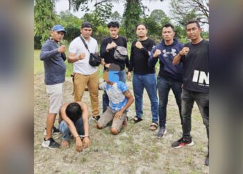 Kedua bandar narkoba, Sabaruddin Pulungan alias Bogel (56) dan Julkifli Manik saat ditangkap