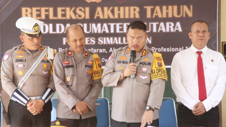 Kapolres Simalungun AKBP Choky Sentosa Meliala, S.I.K., S.H. M.H saat pimpin pelaksanaan Refleksi Akhir Tahun 2024