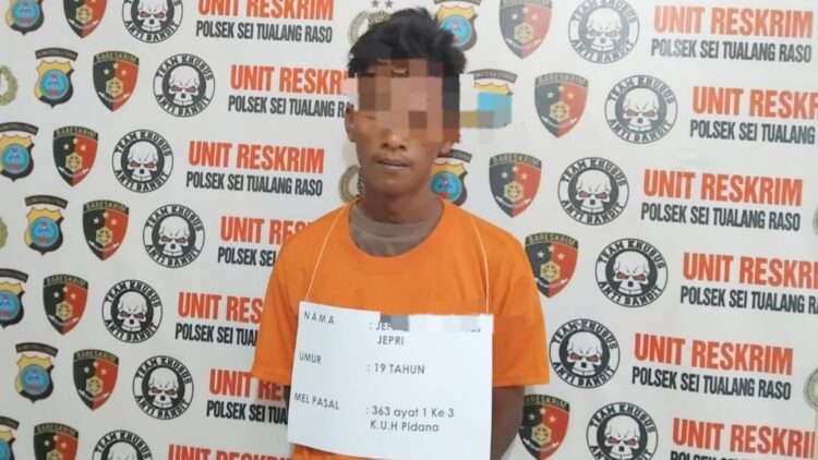 Pelaku Curat, JT alias Jepri