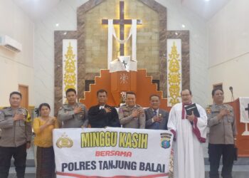 Polres Tanjung Balai dipimpin AKP A. Banjarnahor menggelar kegiatan Minggu Kasih