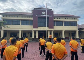 Polres Tanjung Balai Bersama PersonIl Brimob Kompi 3B Polda Sumut Senam Aerobik