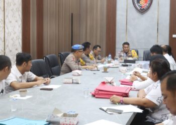 Kapolres Simalungun AKBP Choky Sentosa Meliala, S.I.K., S.H., M.H Sidak ke ruangan Penyidikan Sat Reskrim