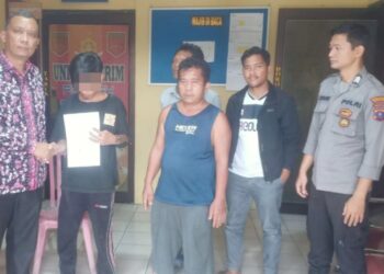 Personil piket SPKT Polsek Siantar Martoba, Polres Pematangsiantar melakukan mediasi perkara pencurian besi pipa air