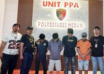 Empat elaku pemerkosa anak yang diringkus polisi. (Foto Ist)